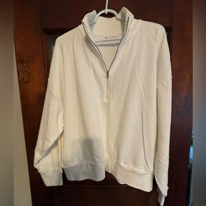 1/4 Zip GAP sweatshirt.